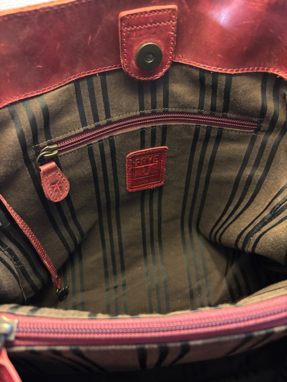 Frye Red Leather Tote Bag - Picture 6 of 8